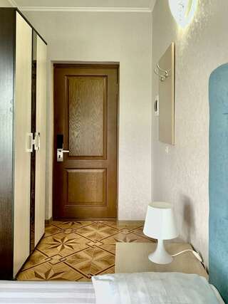 Гостиница  Casa Blanca Геленджик Двухместный номер с 1 кроватью или 2 отдельными кроватями-4